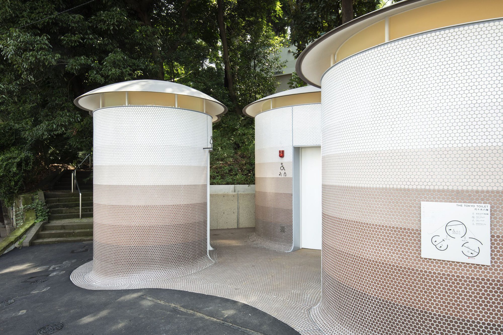 Những nhà vệ sinh công cộng ở Tokyo do 4 kiến trúc sư Nhật Bản từng đoạt giải Pritzker thiết kế