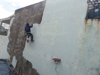 chống thấm tường nhà ngoài trời bằng sơn chống thấm